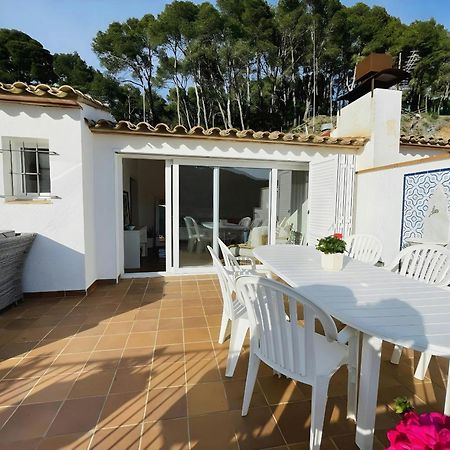 Appartement Tamariu Platja - Penthouse On Passeig Del Mar. Extérieur photo