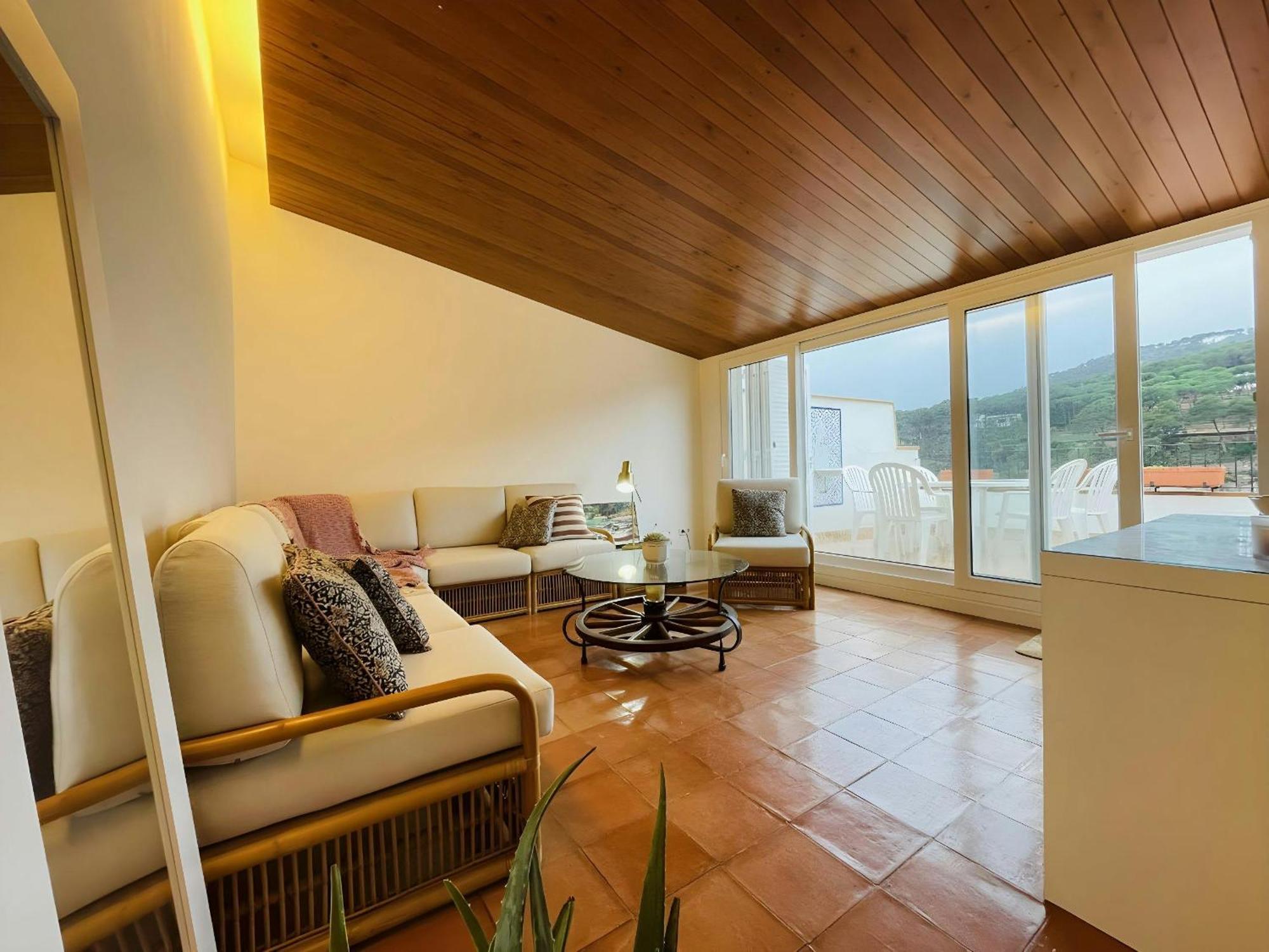 Appartement Tamariu Platja - Penthouse On Passeig Del Mar. Extérieur photo